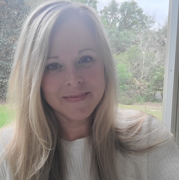 Meet your Posher, Shimene - Picture 1 of 1